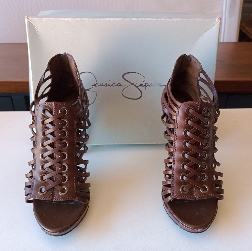 Jessica Simpson Birdy Fudge Vachetta Platform Sandal
